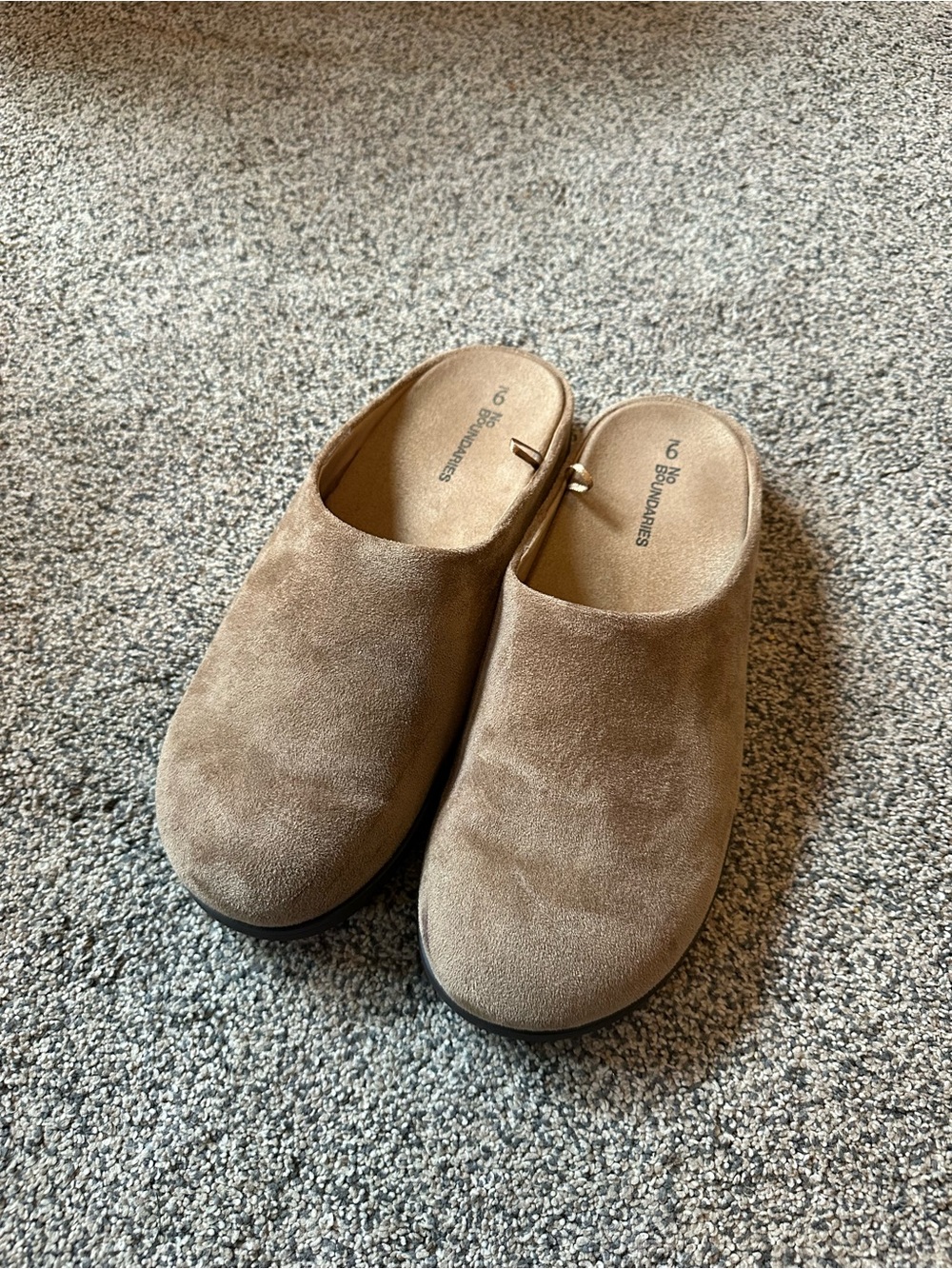 No Boundaries Women's Taupe Suede Slip-On Clogs